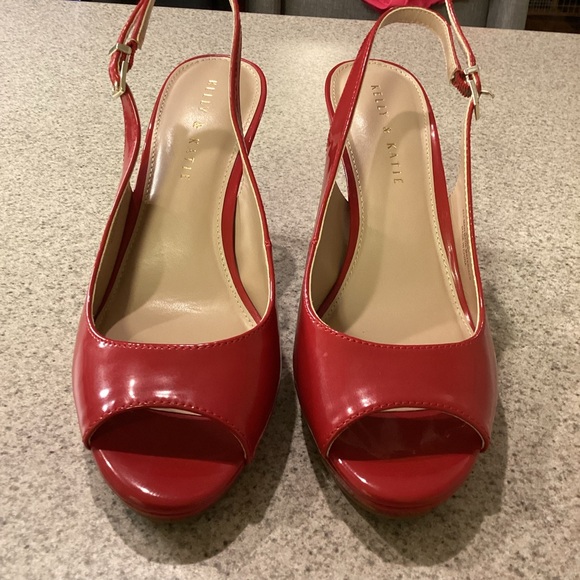 Kelly & Katie Red Lowyn Peep-Toe Sling Back Heels - Picture 5 of 11